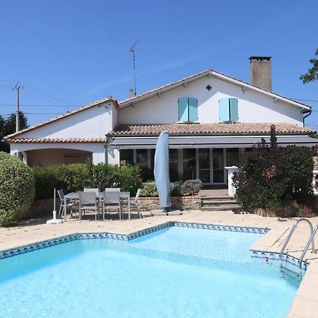 Hotel "Les Peyres" Lamothe-Landerron Exterior foto